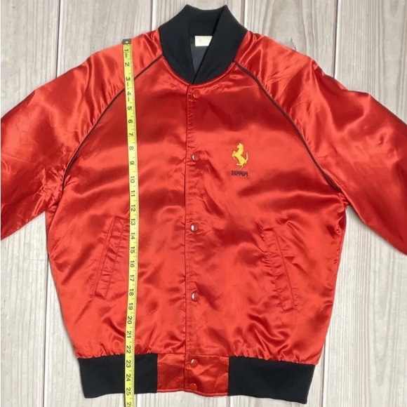 California Size Medium Satin Bomber Style Jacket Red With Ferrari Logo - Picture 6 of 11